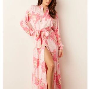 Mason Grey LA robe baby blanket